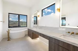 693 E Longview Dr, Hideout, UT 84036 - Photo 17