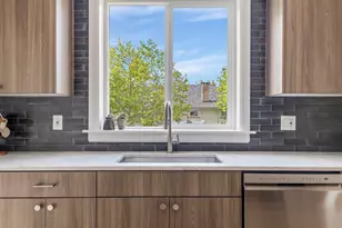 1046 Lincoln St, Salt Lake City, UT 84105 - Photo 11