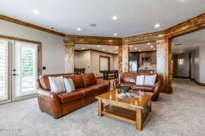 407 Hidden Lake Drive, Bountiful, UT 84010 - Photo 21