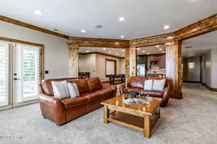 407 Hidden Lake Dr, Bountiful, UT 84010 - Photo 21