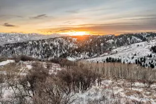 2560 S Valley View Rd, Wanship, UT 84017 - Photo 1