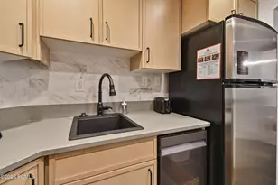 840 W Bigler Ln, Midway, UT 84049 - Photo 9