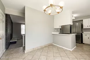 394 E Bridlewood Dr, Salt Lake City, UT 84107 - Photo 3
