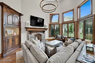 5083 S Clarenden Pl, Salt Lake City, UT 84117 - Photo 13