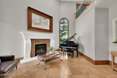 5083 S Clarenden Place, Salt Lake City, UT 84117 - Photo 7