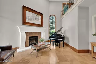 5083 S Clarenden Pl, Salt Lake City, UT 84117 - Photo 7