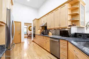385 E Anna Ln, Midway, UT 84049 - Photo 17
