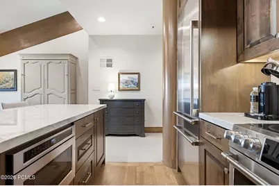 7700 Stein Way #206, Park City, UT 84060 - Photo 9