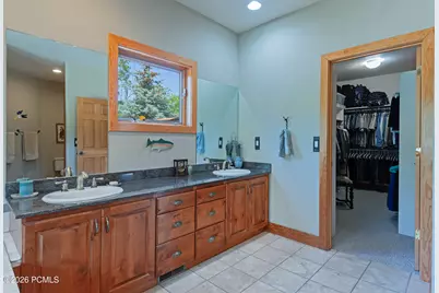 726 N Donner Hill Circle, Salt Lake City, UT 84108 - Photo 33
