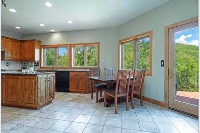 726 N Donner Hill Circle, Salt Lake City, UT 84108 - Photo 21