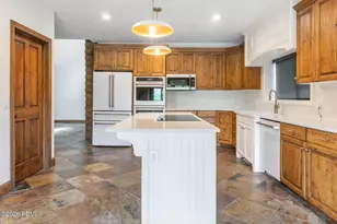 8766 N Daybreaker Dr, Park City, UT 84098 - Photo 9