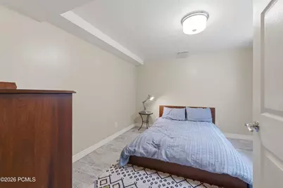 4521 S Countrylane Road, Millcreek, UT 84117 - Photo 37