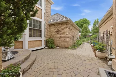 4521 S Countrylane Road, Millcreek, UT 84117 - Photo 43