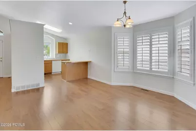 2453 E 525 E, Ogden, UT 84414 - Photo 9