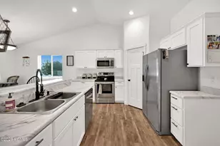 742 S 780, Heber City, UT 84032 - Photo 17