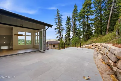 4043 W Crest Court, Park City, UT 84098 - Photo 11