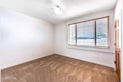 1600 W Pinebrook Boulevard #Apt H6, Park City, UT 84098 - Photo 17