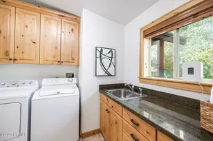 7813 Susans Cir, Park City, UT 84098 - Photo 23
