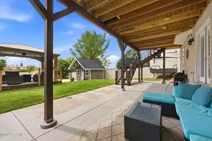 1681 N Farm Meadow Rd, Farmington, UT 84025 - Photo 57