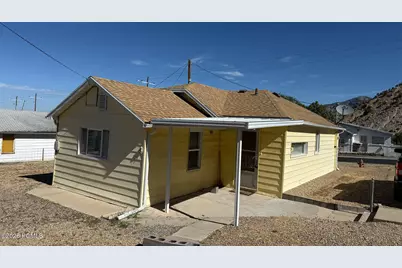 369 N 400, East Carbon, UT 84520 - Photo 11