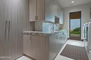 350 E Capitol Oaks Ln, Salt Lake City, UT 84103 - Photo 83