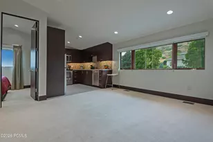 350 E Capitol Oaks Ln, Salt Lake City, UT 84103 - Photo 71