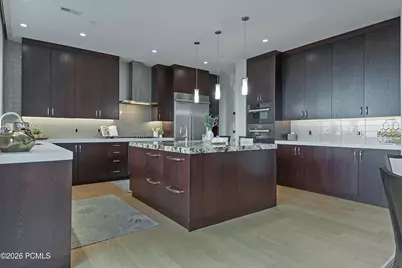 350 E Capitol Oaks Lane, Salt Lake City, UT 84103 - Photo 37