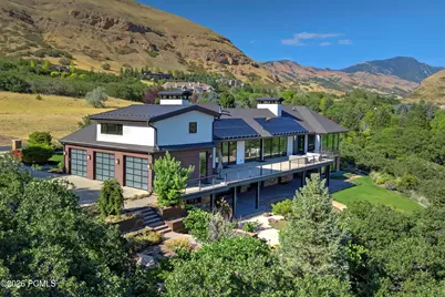 350 E Capitol Oaks Lane, Salt Lake City, UT 84103 - Photo 9