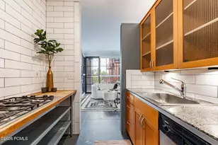336 W Broadway, Salt Lake City, UT 84101 - Photo 9