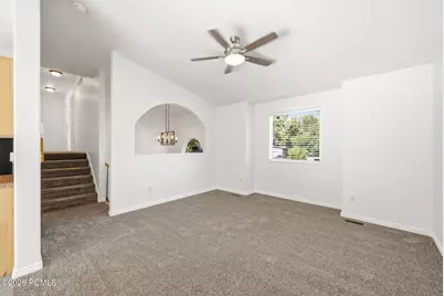 5680 S 2550, Roy, UT 84067 - Photo 3