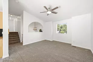 5680 S 2550, Roy, UT 84067 - Photo 3