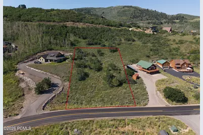 10220 E Lake Pines Dr, Heber City, UT 84032 - Photo 3