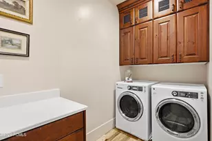 1306 Maple Dr, Huntsville, UT 84317 - Photo 57