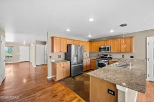 1272 E Foxcrest Ct, Park City, UT 84098 - Photo 11
