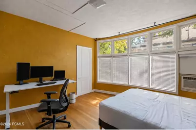 905 E 200 S, Salt Lake City, UT 84102 - Photo 41