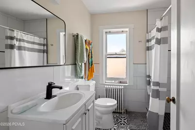905 E 200 S, Salt Lake City, UT 84102 - Photo 13