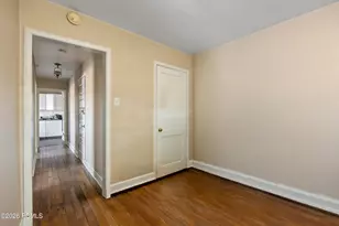905 E 200 S, Salt Lake City, UT 84102 - Photo 9