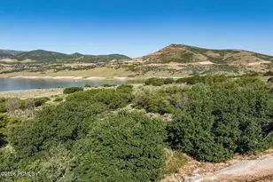411 E Kayak Dr, Hideout, UT 84036 - Photo 13