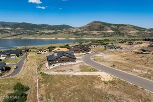 512 E Kayak Dr, Hideout, UT 84036 - Photo 13