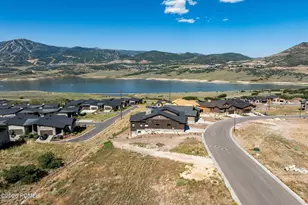 512 E Kayak Dr, Hideout, UT 84036 - Photo 11