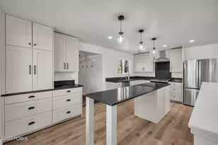 6236 N Countryside Circle, Park City, UT 84098 - Photo 5