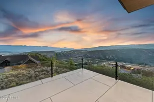 2603 Canyon Gate Rd, Park City, UT 84098 - Photo 9