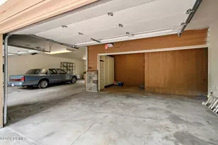2120 E Applewood Ave, Holladay, UT 84121 - Photo 55