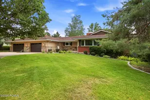 2120 E Applewood Ave, Holladay, UT 84121 - Photo 1