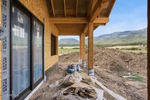 539 E Pk Fld Ln, Wallsburg, UT 84082 - Photo 33