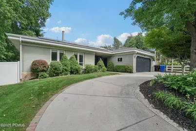 2451 E Murray Holladay Road, Holladay, UT 84117 - Photo 27