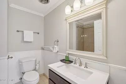 2451 E Murray Holladay Road, Holladay, UT 84117 - Photo 17