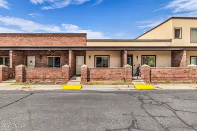 44 W 200 North #Apt 5, Bountiful, UT 84010 - Photo 3