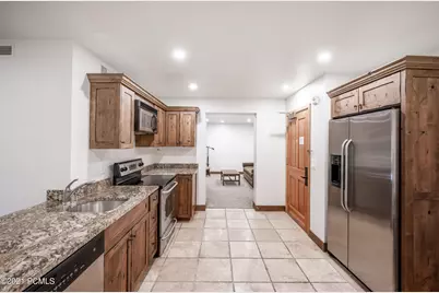 2260 Park Avenue #9, Park City, UT 84060 - Photo 3