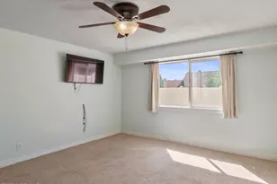 1146 N 700, Centerville, UT 84014 - Photo 27
